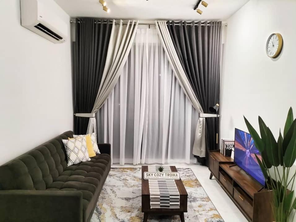 Sky Cozy Troika Residence, 1 Bedroom 4-6 Pax, 2 Bedrooms 6-8 Pax, Pool Vew, Sky & City View, Free Parking, Pool, Unlimited Wifi & Netflix Kota Bharu Bagian luar foto